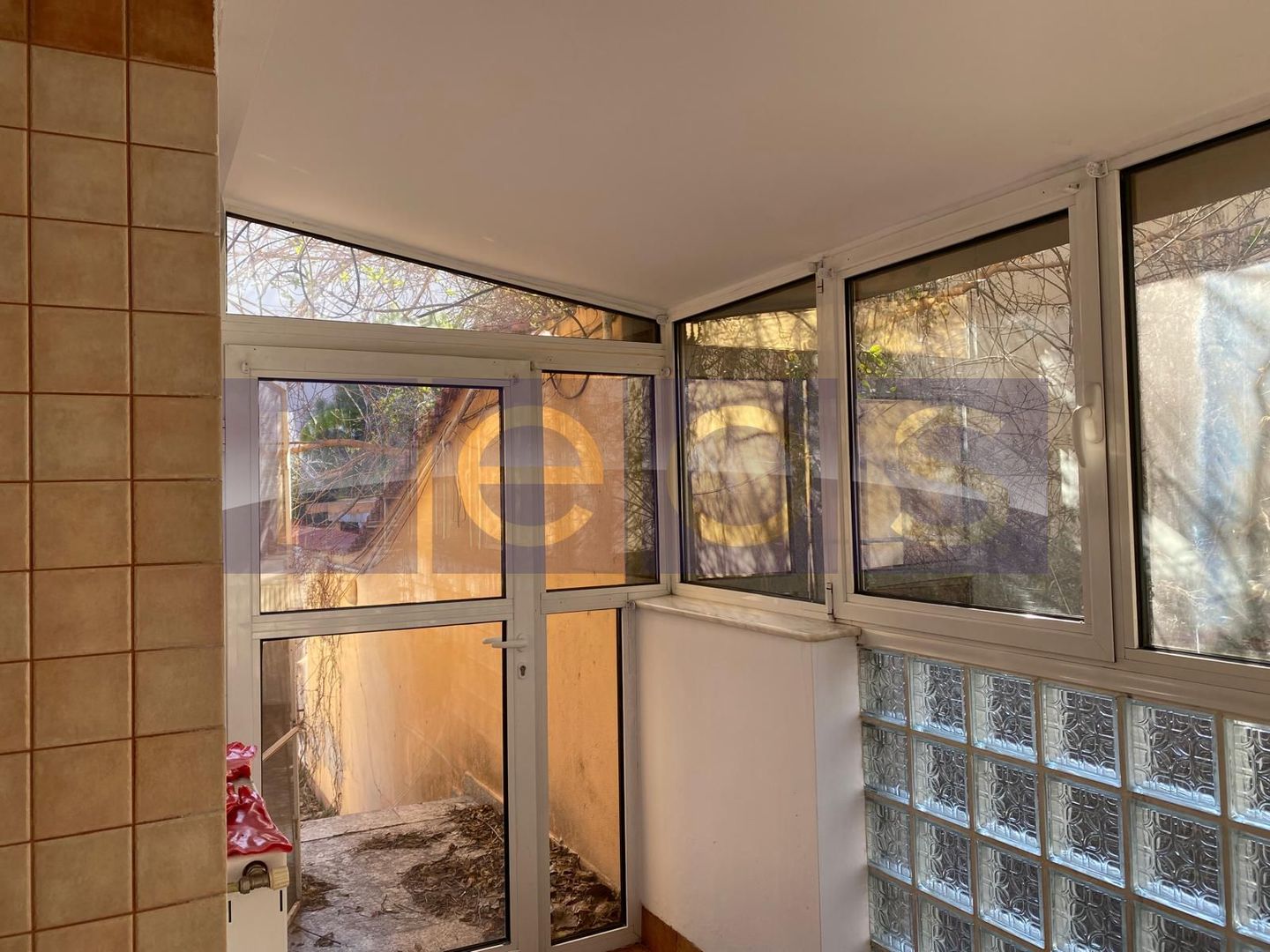 VANZARE VILA 340MP | 7 CAMERE | PISCINA | BANEASA | GARAJ | - Poză 22