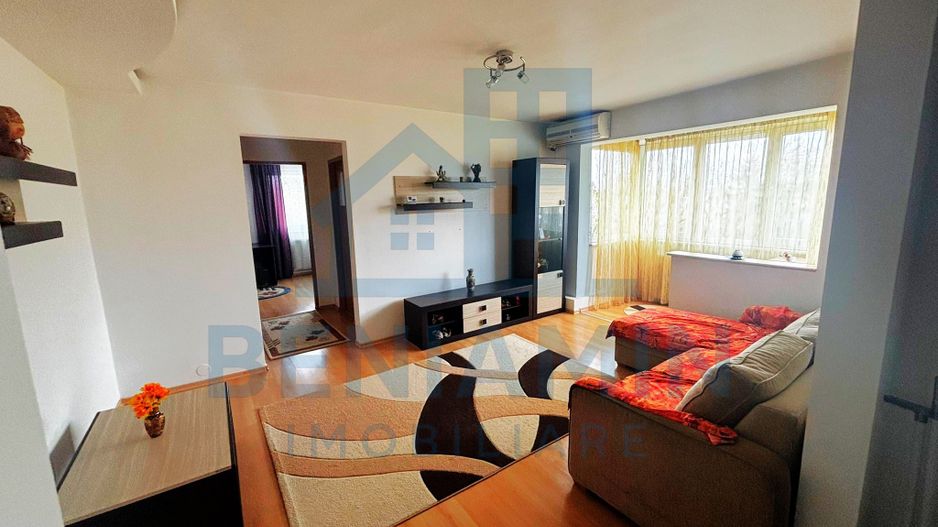 2 camere-49mp-mobilat-utilat-anvelopat-balcon-etaj 4-Astra-Saturn - Poză 1