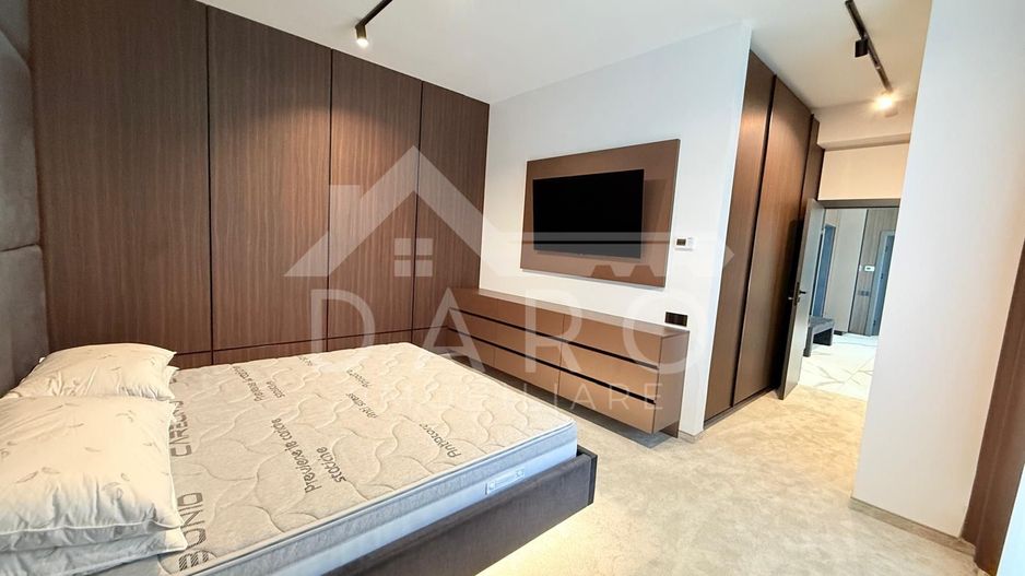 PENTHOUSE ULTRA LUX CU TERASĂ ȘI JACUZZI – SHOPPING CITY TÂRGU MUREȘ - Poză 12