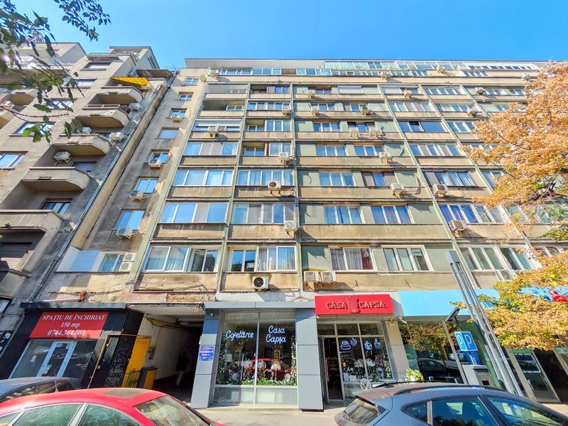 Spațioasă, luminoasă, complet renovată și mobilată, Bloc UNIC - Poză 27