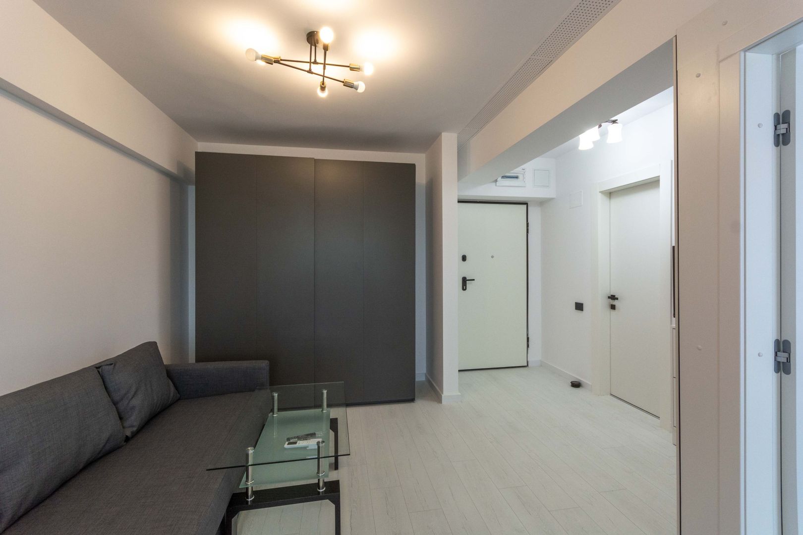 Titan | Gura Calitei | Astorium Life, Garsoniera premium, loc parcare - Poză 3