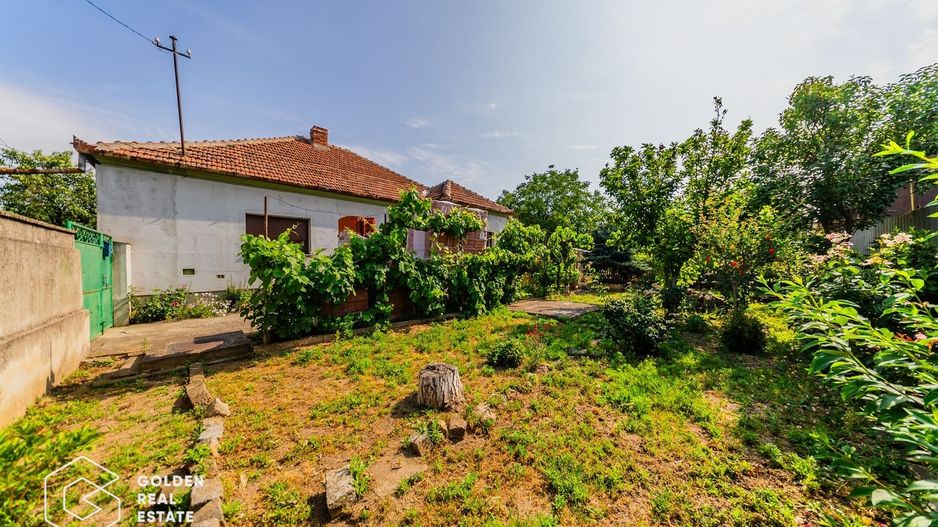 Casa din caramida, 3 camere. teren 1080, Bujac - Poză 15