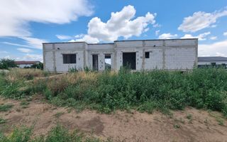 Casa la rosu, 5 camere, S+P, 547 mp teren, toate utilitatile, Cetate - Poză 1