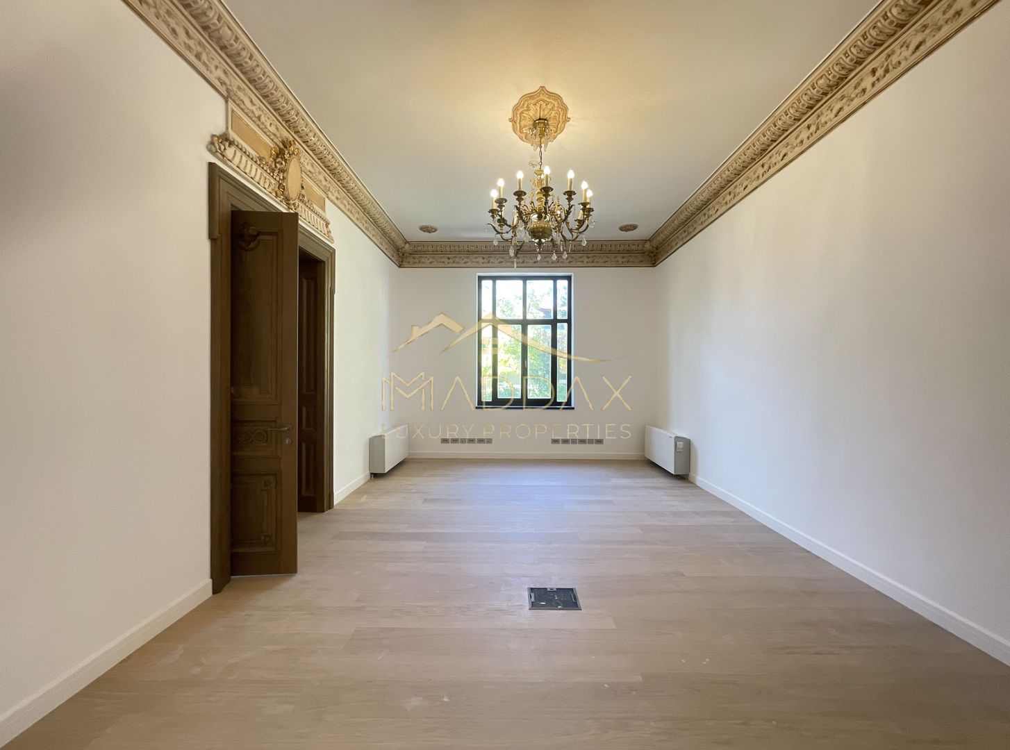 Masterpiece Heritage Villa***18 rooms//DOWNTOWN BUCHAREST - Poză 13