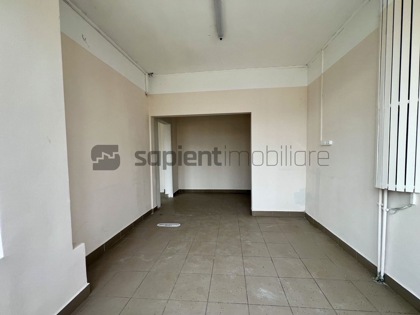 Sapient | Spatiu comercial în zona Oneștilor, Oradea - Poză 7