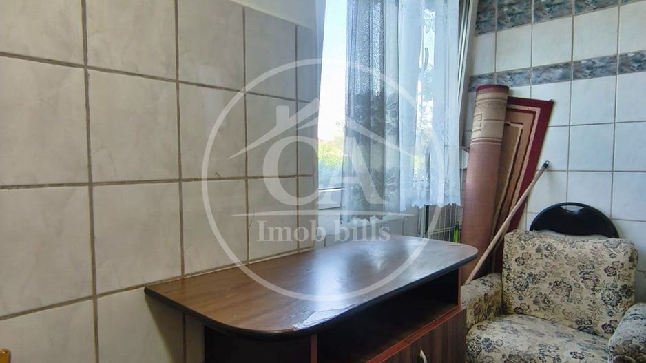 Apartament de vânzare cu 1 camere în zona Rogerius, Oradea - Poză 8