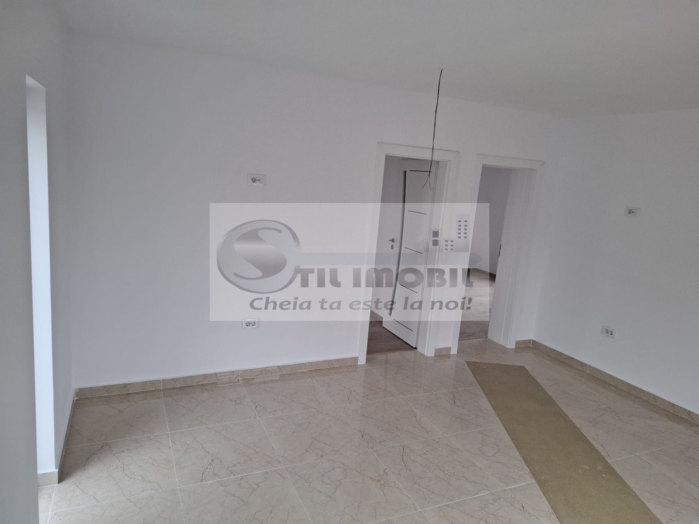 Casa tip Duplex in Valea Adanca 150 000 euro - Poză 15