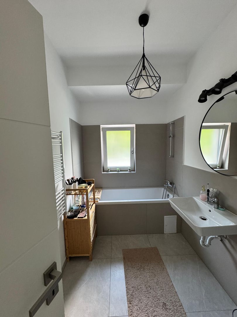 Apartament frumos cu 2 camere si loc de parcare - Poză 6