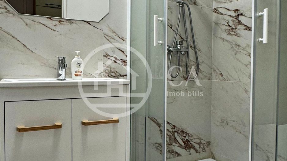 Apartament LUX de închiriat cu 3 camere Prima Onestilor, Oradea - Poză 11