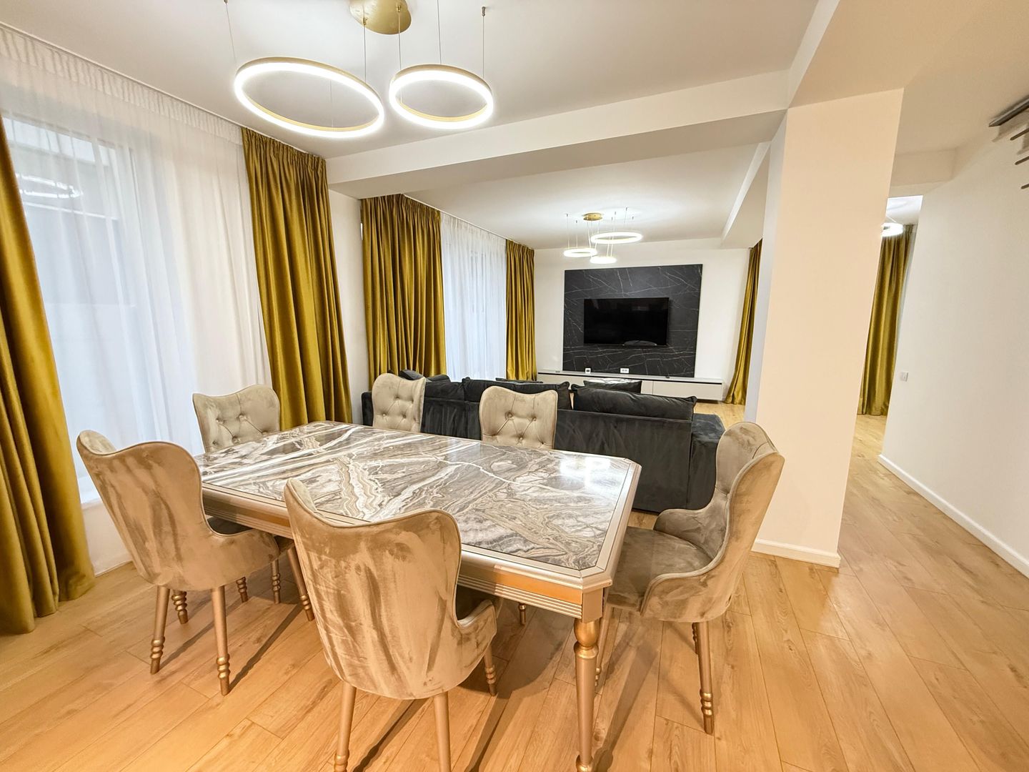 Vila Indivduala Aerocity Tunari - Poză 14
