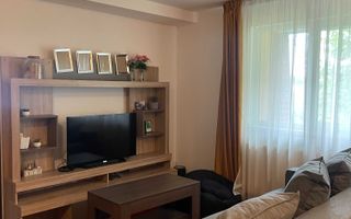 Apartament - Penthouse 5 camere - zona 7 noiembrie - Poză 1