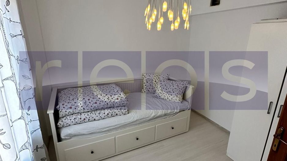 Apartament 3 camere de vânzare Kogălniceanu 87 mp centrala proprie - Poză 3
