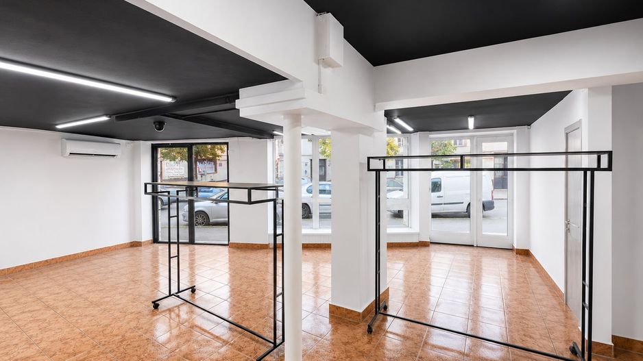 Spațiu comercial cu poziționare excelentă, în apropierea gării - Poză 1