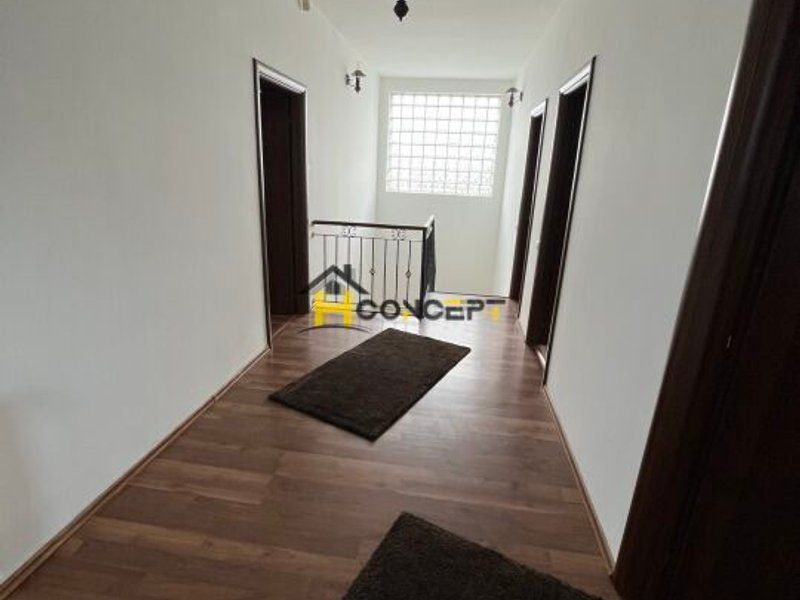 Vila individuala 5 camere langa Padure - Poză 22