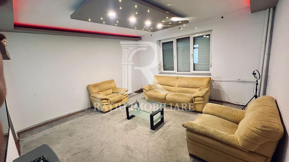 Apartament cu 4 camere | Zona Centrala | General Magheru | Oradea - Poză 21