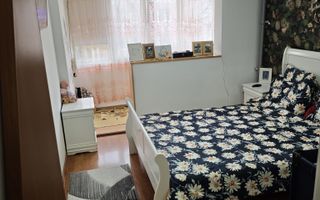 Apartament 3 Camere cu Centrală Proprie și Parcare – Sector 3 - Poză 1