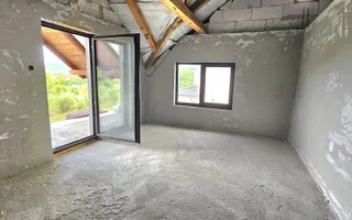 Casa cu Teren de vânzare –  Jelna - Poză 13