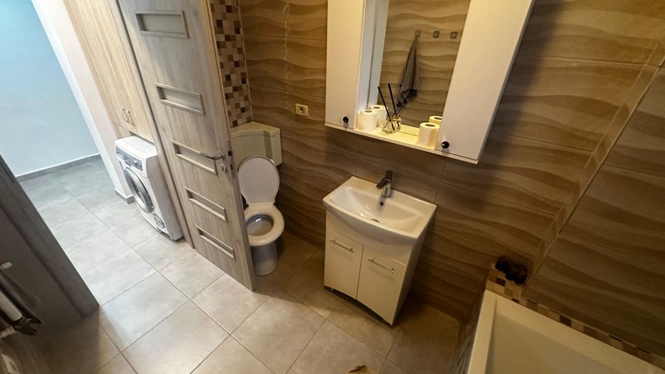 AP. 2 CAMERE - PARULUI, BLOC NOU, LOC PARCARE, BUCATARIE INCHISA - Poză 7