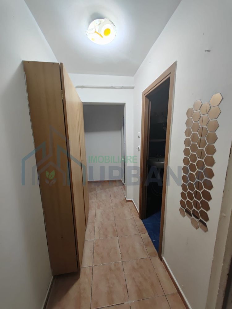 Apartament 3 camere de inchiriat, Tatarasi, Liteni - Poză 2
