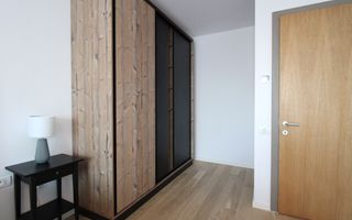 Mobilat deosebit, parcare subterana; Circumvalatiuni - Poză 12