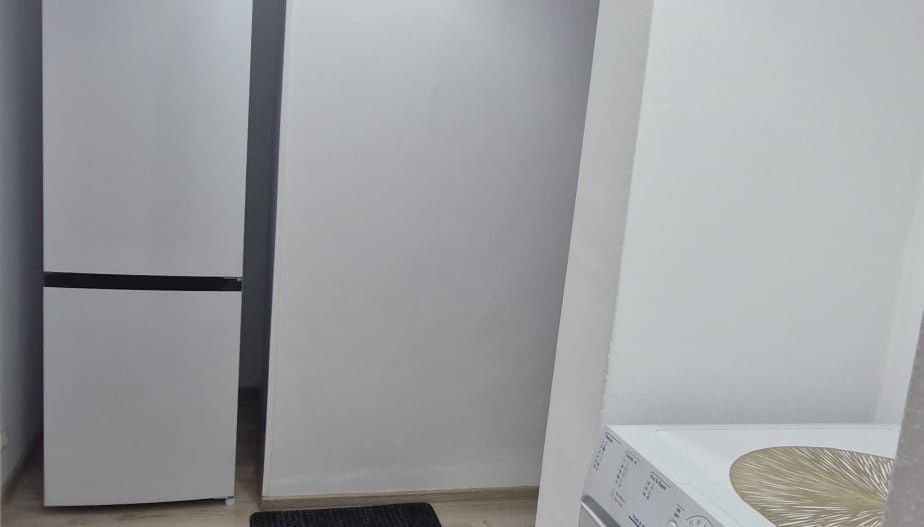 Garsonieră de inchiriat |decomandată | renovată | metrou, Drumul Taberei - Poză 5