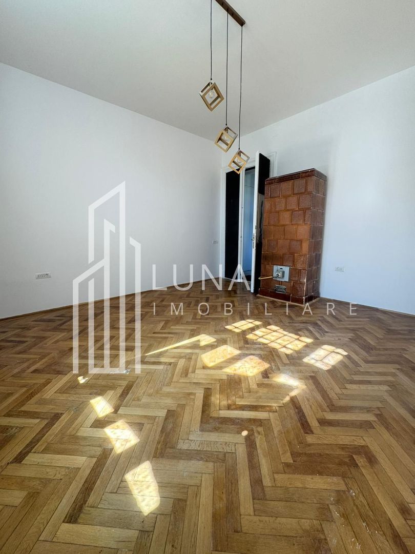 Garsonieră / spațiu multifuncțional | Centrul Istoric  | Parcare - Poză 1