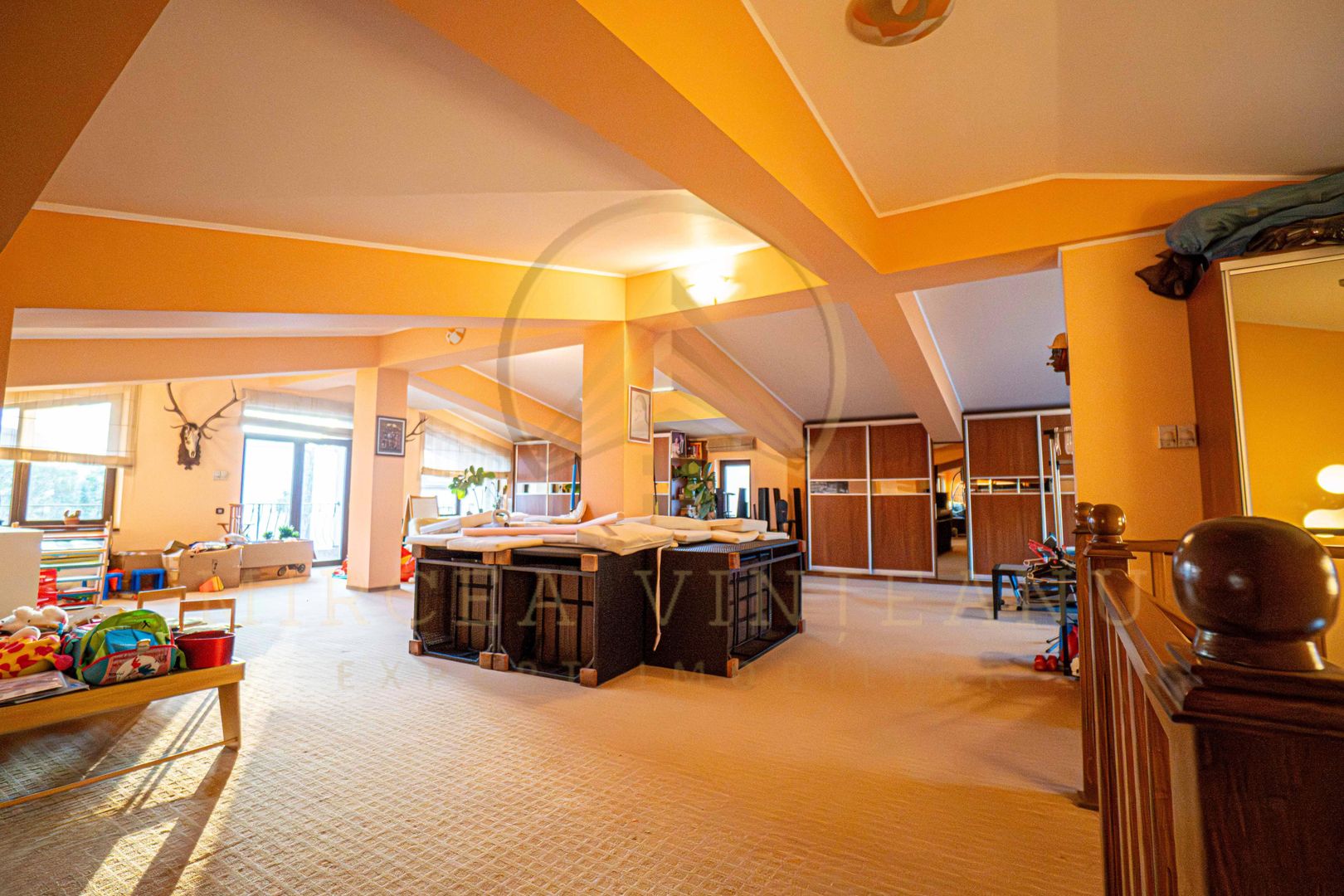 DACIA - Vila D+P+1E+M, teren 780 mp, deschidere 24 ml. - Poză 55