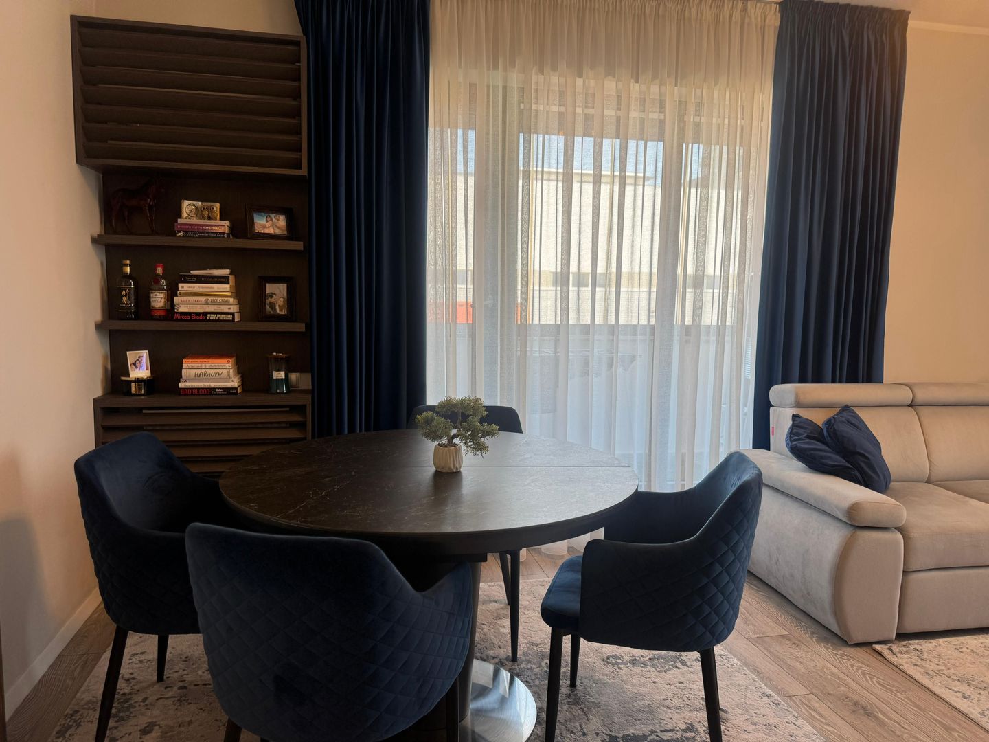 3 camere DECOMANDAT | PIPERA rond OMV +2 locuri de parcare subteran - Poză 4