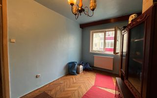 Etaj 1, 3 camere, spatios, 2 băi, centrală proprie – zonă excelentă - Poză 4