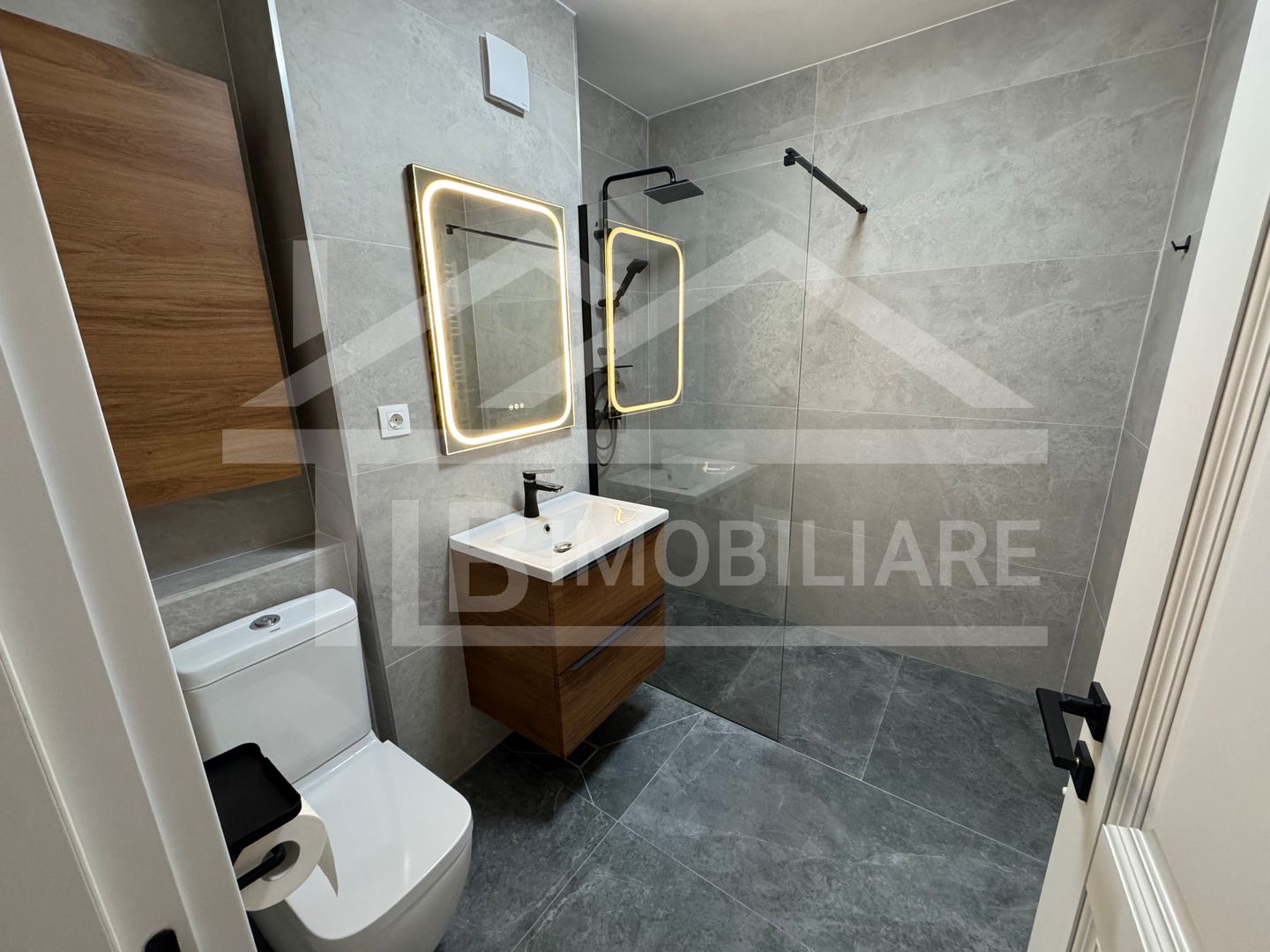 Apartament cu 2 camere, 58mp, decomandat, parcare, Zona Vivat Residence - Poză 7