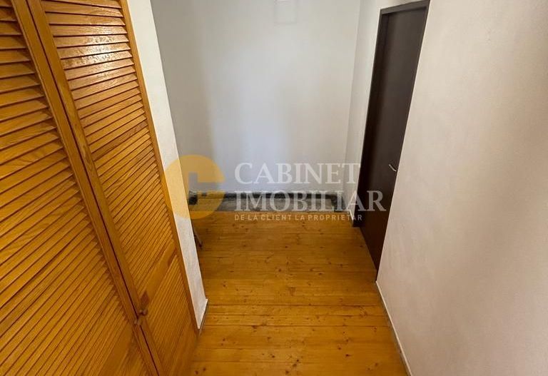 Piata Voievozilor 2 camere decomandat 54mp - Poză 7