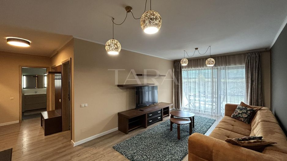 Apartament cu curte privată în imobil nou, Borhanci - Poză 1