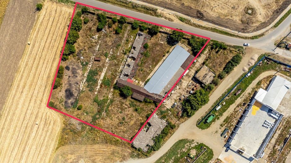 Vânzare teren în Sofronea, Arad - 9508 mp, dezvoltări imobiliare - Poză 1