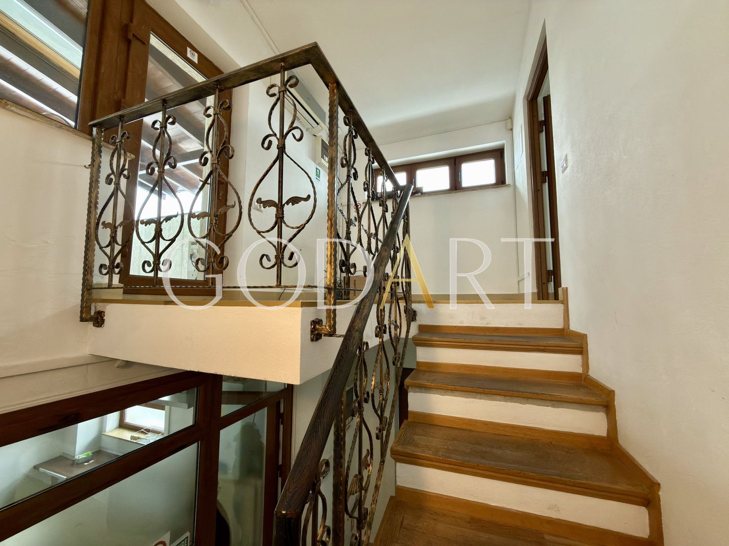 VILA ELEGANTA | CARTIERUL DOMENII - Poză 18