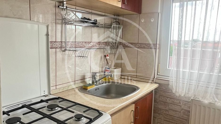 Apartament de închiriat cu 3 camere în zona Nufărul, Oradea - Poză 8