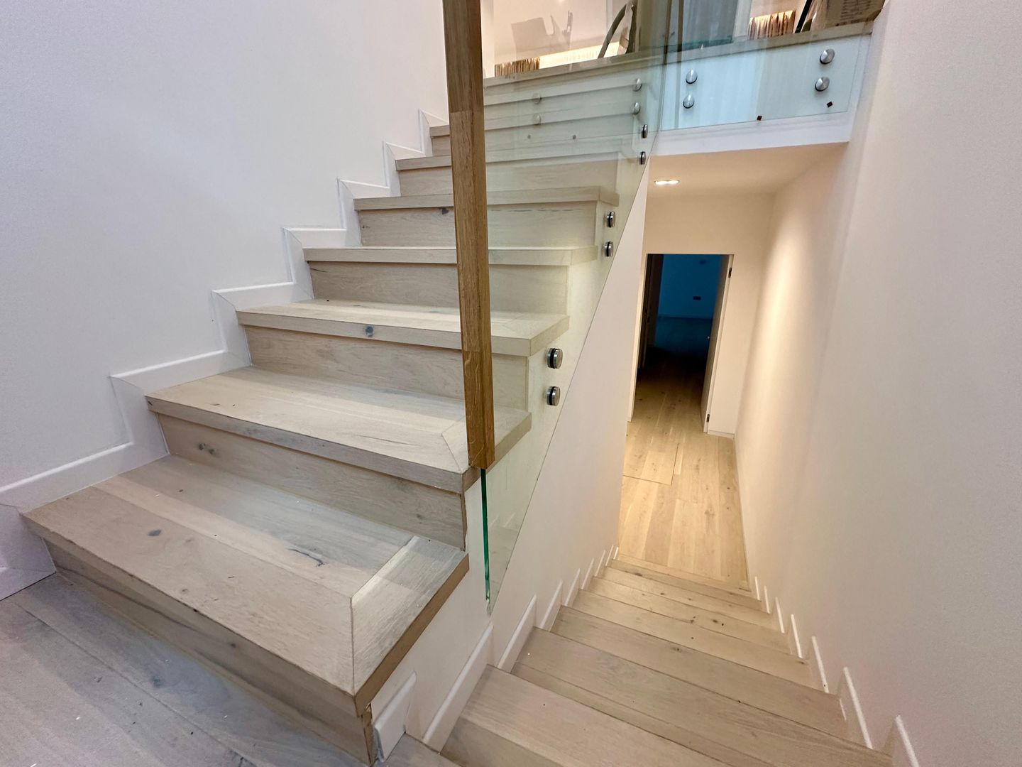 Apartament cu 3 camere tip duplex, zona Aviatorilor -  Charles de Gaulle - Poză 1