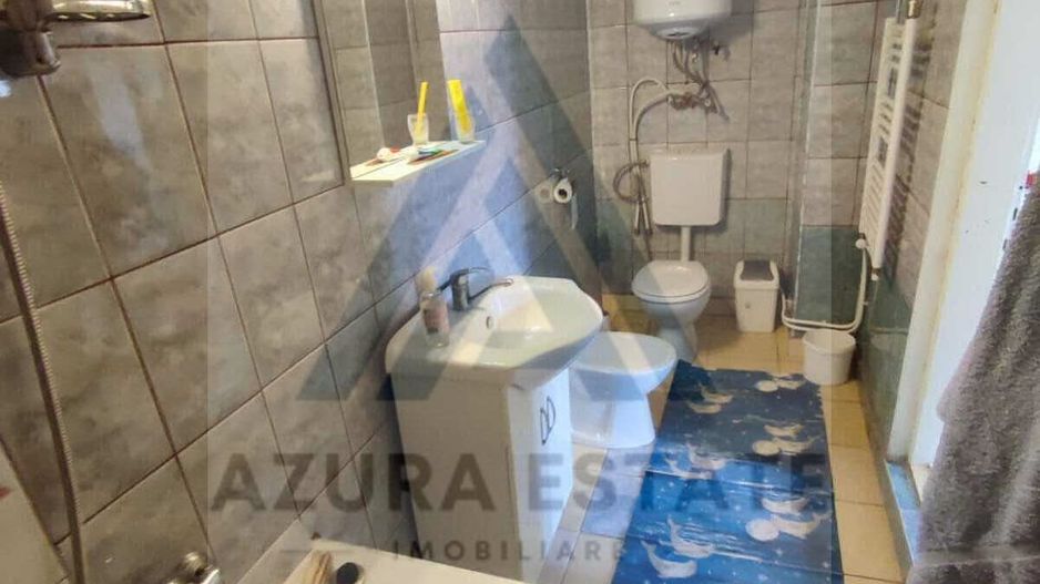 Casa 4 camere 2 bai garaj inchis pivnita si teren 740 mp in Seica Mica - Poză 6