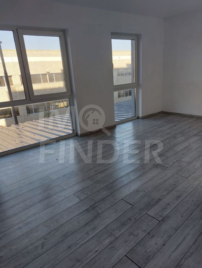 Vanzare apartament 3 camere imobil nou, zona Europa - Poză 1