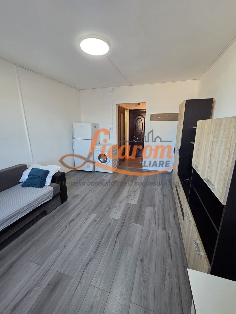 Garsoniera 22 mp,transformata din camera de camin,recent renovata. - Poză 3