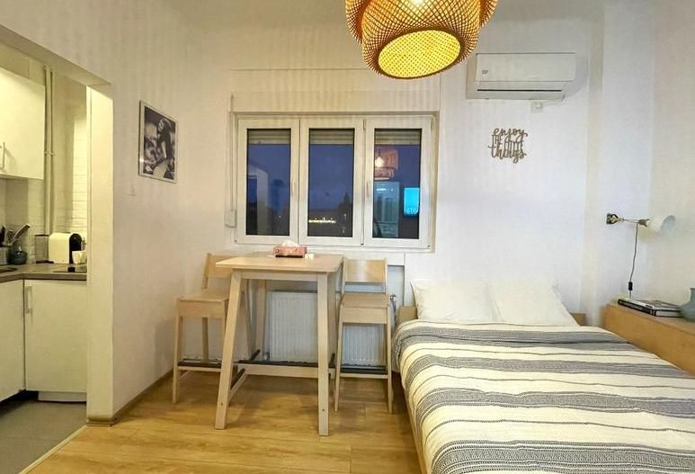 De vanzare Studio Universitate-Capsa  - Certificat Turism, sector 1 - Poză 1