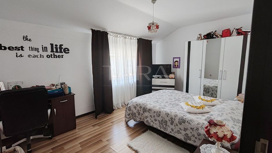 Apartament cu 3 camere, 81 mp, 2 balcoane de 18 mp, zona Panemar. - Poză 6