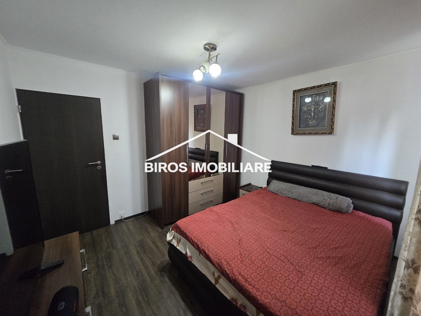 2 camere de închiriat – Valea Roșie - Poză 6