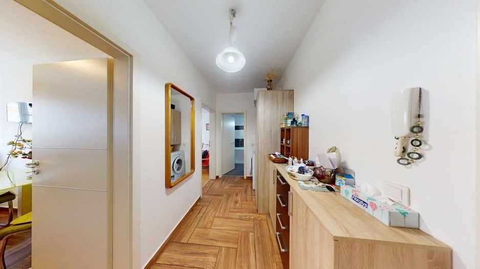 Apartament decomandat, 2 camere, balcon, boxa - Avangarden - Poză 7