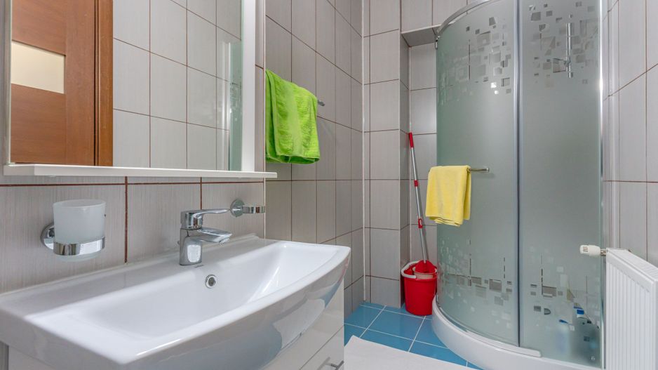 Apartament 2 Camere Răcădău | 75 mp | 2 Băi | Beci Subsol | Etaj 2/4 - Poză 9