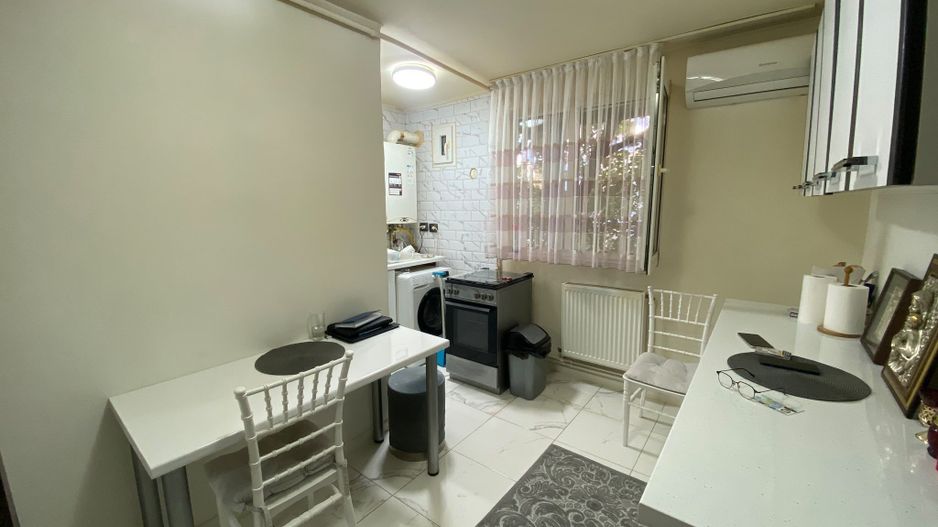 Apartament 3 camere - Mall Vitan- Centrala Proprie - Poză 2