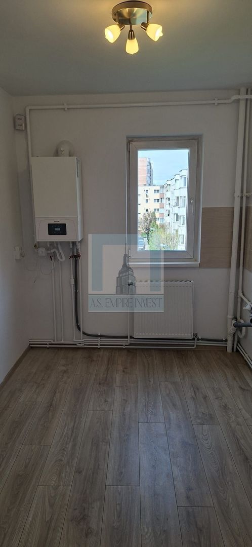 Apartament 2 camere, semidecomandat, zona Grivitei - Poză 8