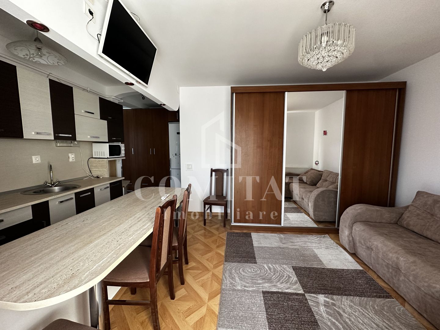 Apartament la etaj intermediar | Parcare | Zona Str Stejarului - Poză 2