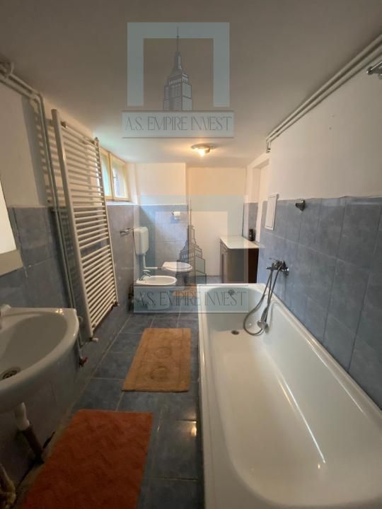 Casa singur in curte - zona Schei CP2392742 - Poză 13