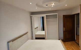 Apartament 2 camere, decomandat, etaj 1 – Victoriei, zona Albina - Poză 5
