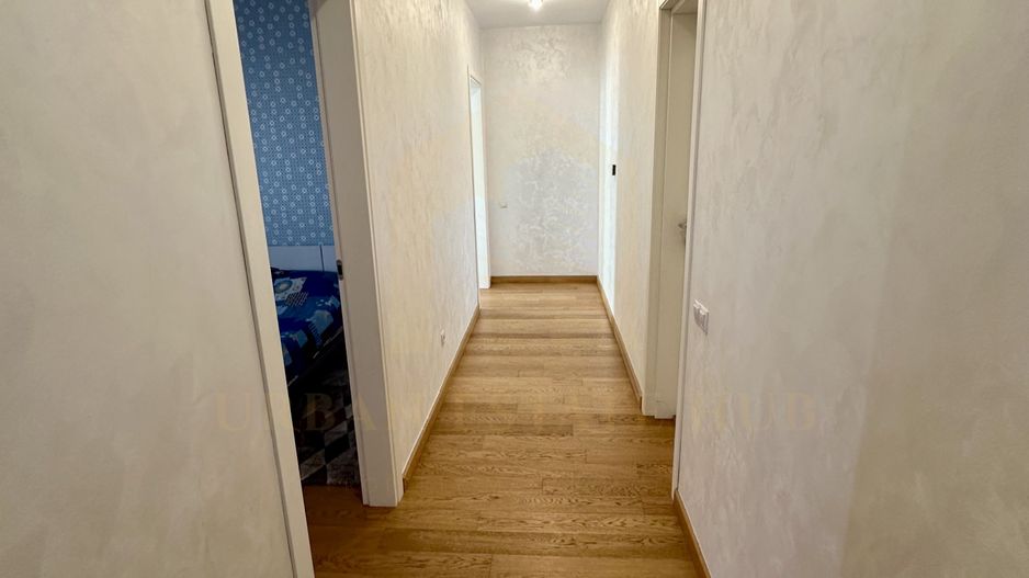 Vanzare apartament 3 camere, garaj, 90 mp, Riviera Residence - Poză 5